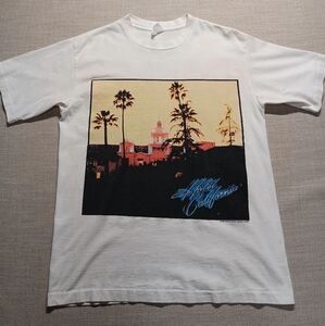 1994 Eagles band tee, Large?, White shirt front & back graphic, Good condition.